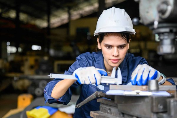 Entreprise de fabrication d'outillage mécanique en france : dénichez la meilleure dans un annuaire en ligne