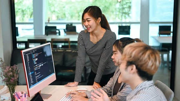 Vers l'excellence digitale : les services sur mesure d'une agence web
